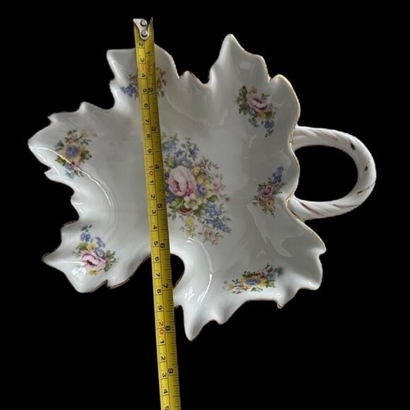 J. Godinger & Co. Antique Reflections Floral Gold Leaf Ceramic Dish - Picture 12 of 12